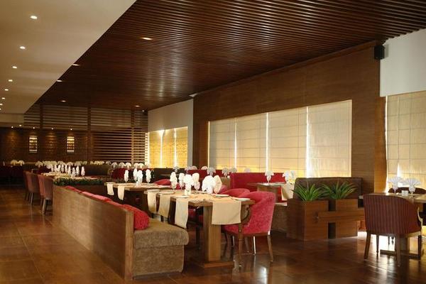 Best Western Country Woods Hotel & Resort